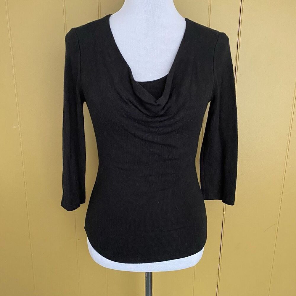 A Byer women S drape scoopneck lightweight sweater with 3/4 sleeve black
